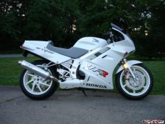 More information about "1993 - White VFR"