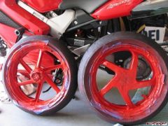 vfr wheels painted masked.JPG