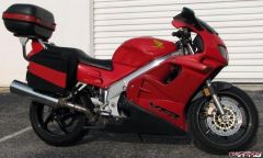 VFR750 with luggage right.jpg
