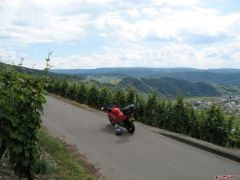 V4 Rossos RC36 and the wiew on top of Mosel river