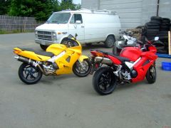 My tough choice- yellow `09 or a red `06