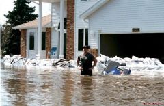 So this is how you flood a fuel injected bike.