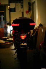 2008 VFR OEM Trunk Lights Part 3 001.jpg