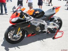 RSV4-Aprillia.jpg