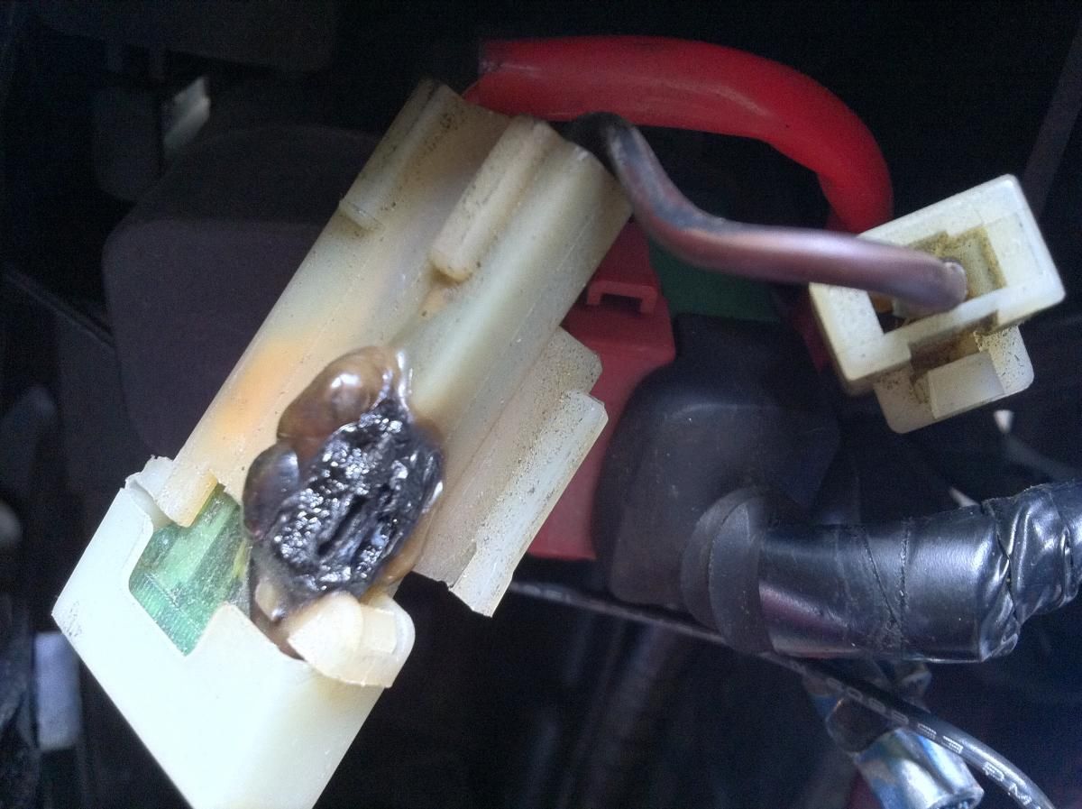 Burnt Main Fuse B + Idle RPM problem Electrical VFRDiscussion