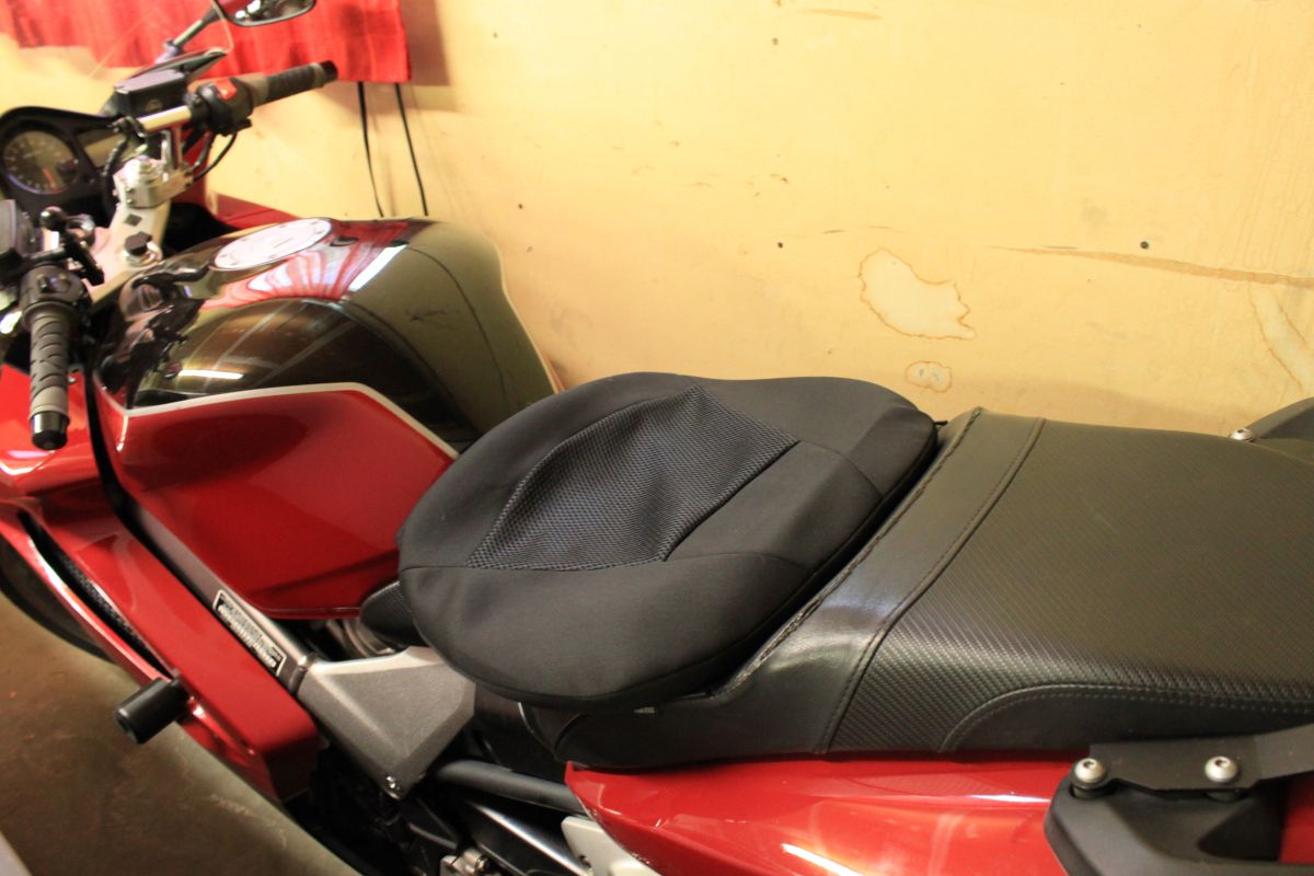 How to Make a Motorcycle Seat Pad pics How to Make a Motorcycle Seat Pad pictures