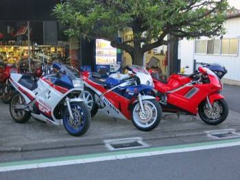 Three 750cc