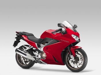 2014 VFR 800