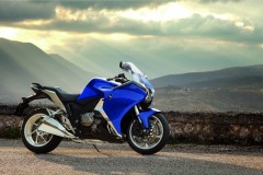 More information about "2012 honda vfr1200"