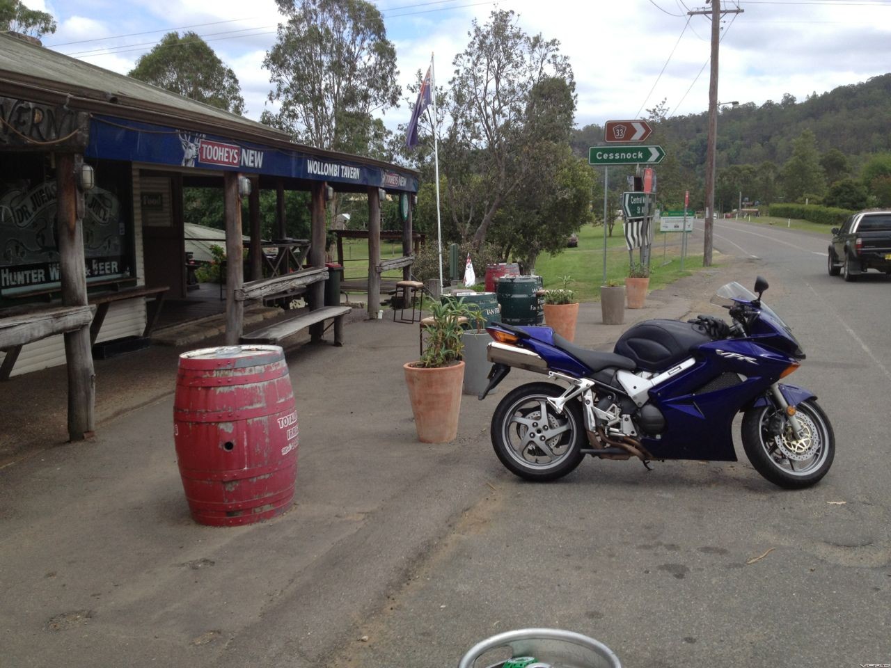 Wollombi Pub