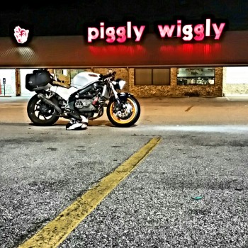 Piggly Wiggly