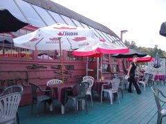 Shipyard Pub at Maple Bay Marina.  Want some Rhubarb pie for dessert?  Nope too full... well, ok.