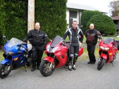 BCmcrider, PolarBear and Squamishvfr ready to leave Victoria on the Renfrew Loop