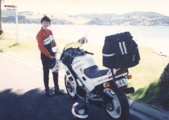 vfr750f12.jpg