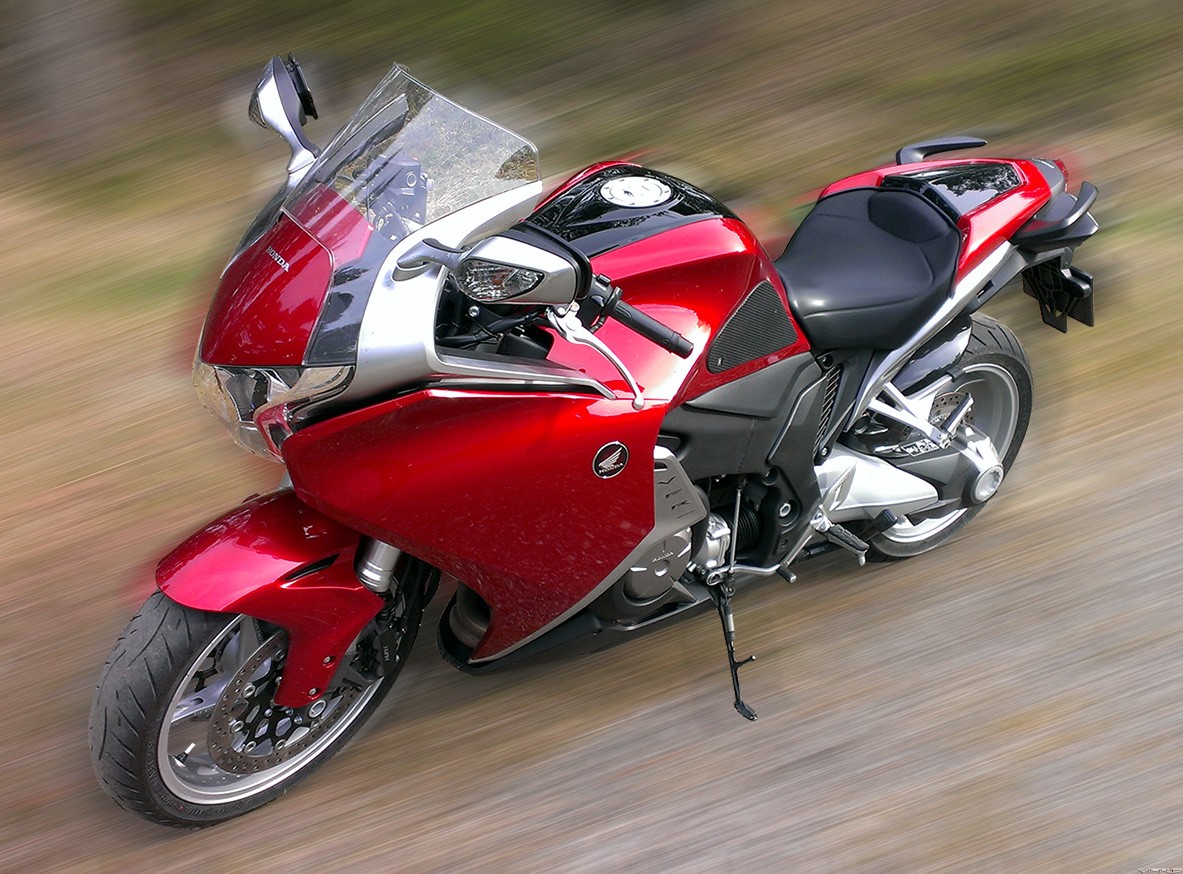 Rear seat cowl. Page 2 Seventh Generation VFR's VFRDiscussion