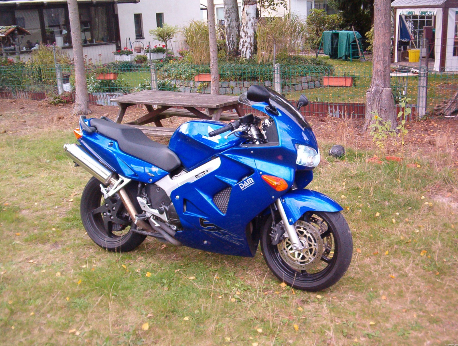 My VFR800i '2000