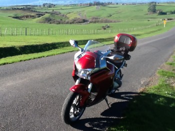 Midday Midwinter Ride in middle of North Island, Kiwitahi