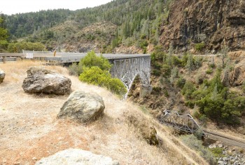 03 bridge On Hwy 70