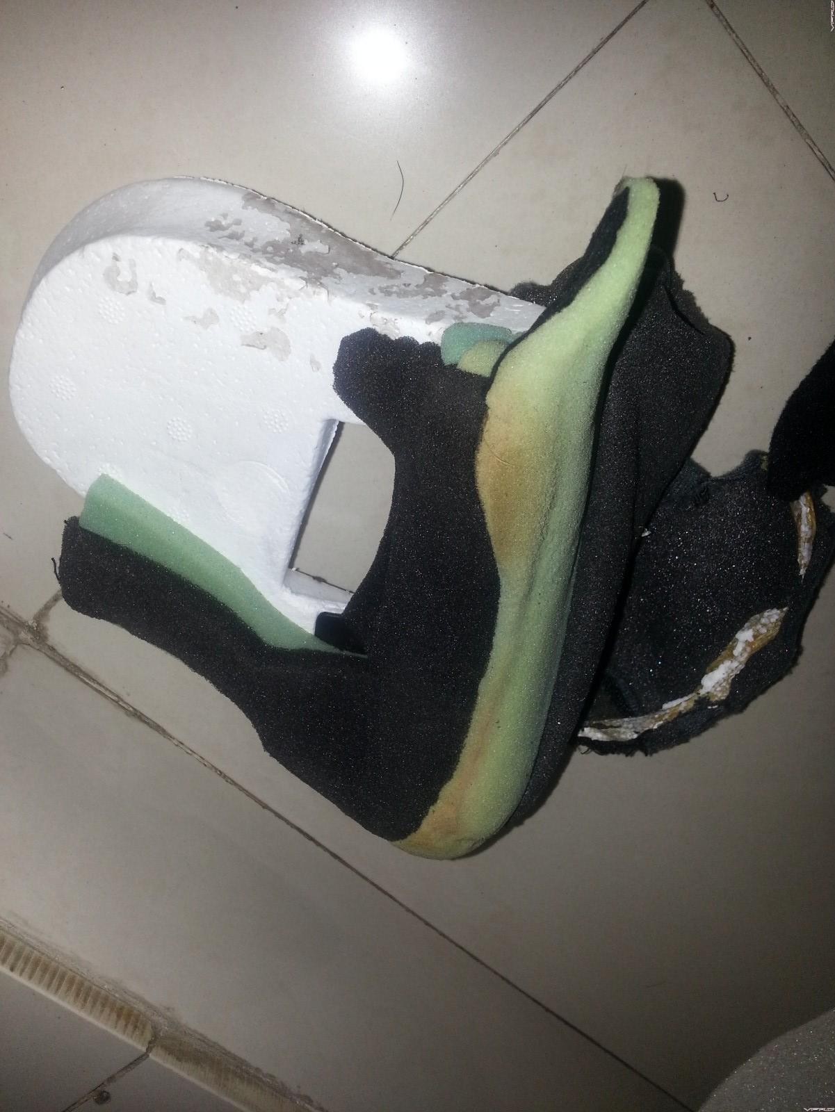 06. Helmet Repack Remove lining completely. Helmet Repack Remove lining