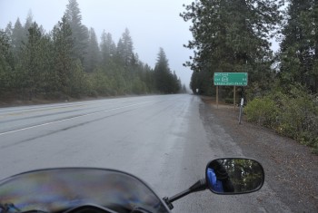 06 - a chilly look east on Hwy 89 at Mt Shasta