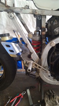 DIY braket for rear braking zylinder