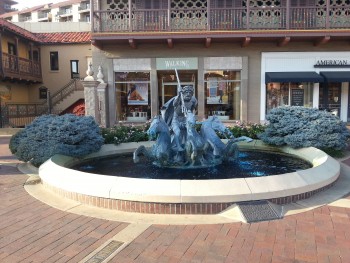 Neptune Fountain Plaza KCMO