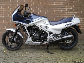 More information about "1987 honda Vf 1000 F"