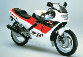 vfr400r 198603