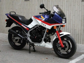 honda vf500f 4