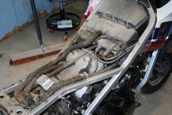January 3, 2015 - Tank, Airbox, and Carb Removal