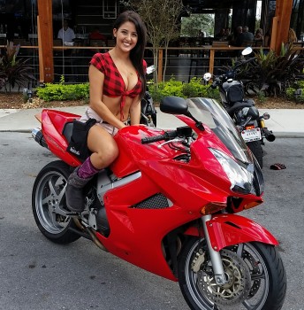 Twin peaks girl likes Vfr's