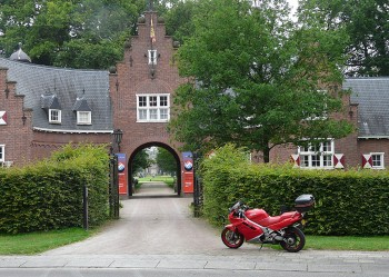 huisdoorn1110632  0