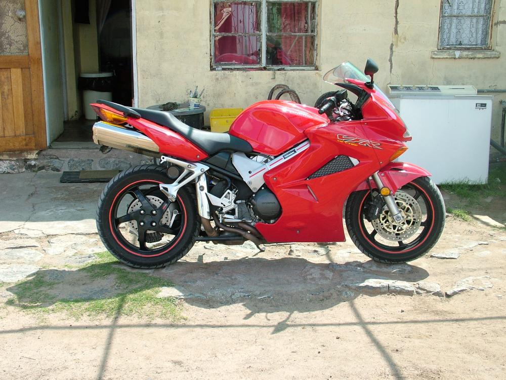 2008 Honda VFR Vtec.jpg