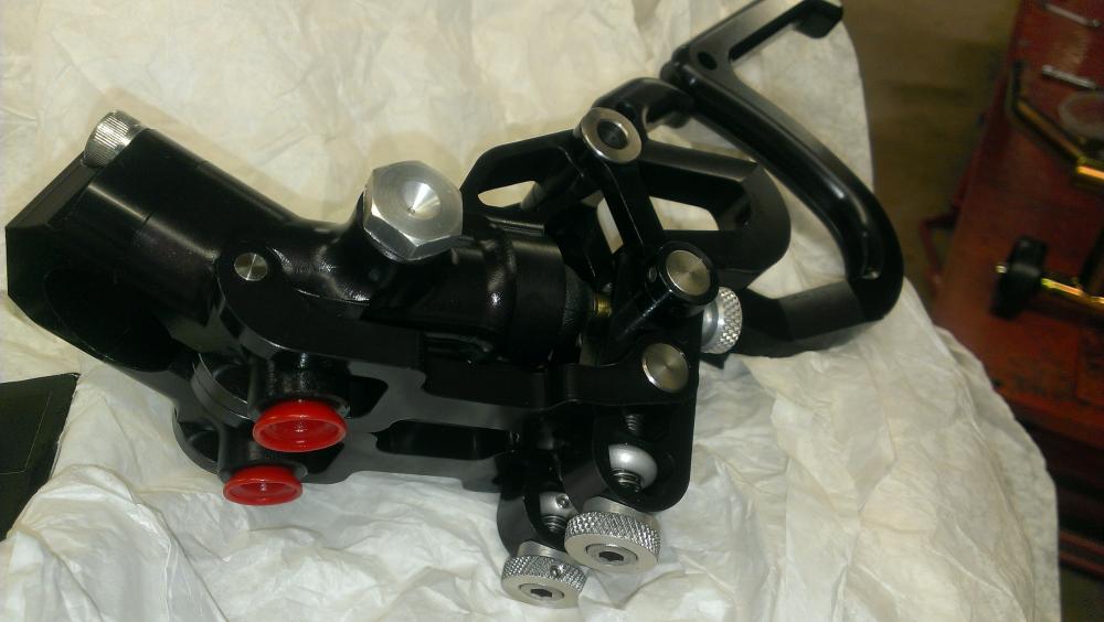 Pic 1-Twin Master Cylinder.jpg