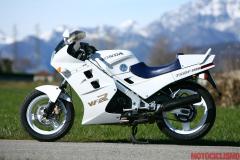 honda-vfr750f-il-mito-raccontato-per-immagini-36.jpg