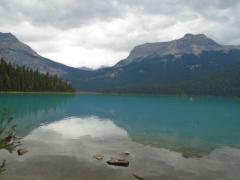 EmeraldLake1.JPG