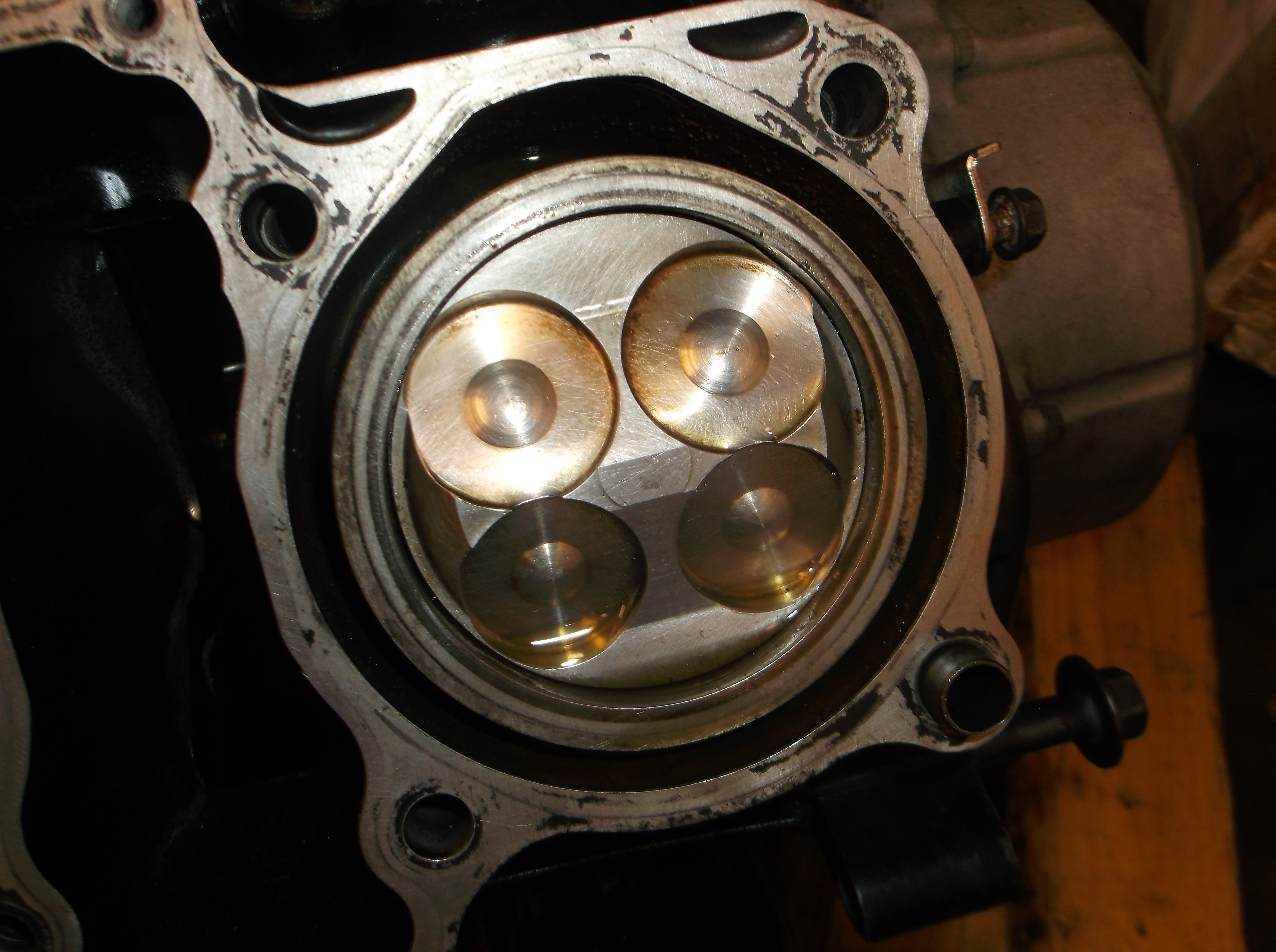 '86 VFR750 engine oddities - Earlier VFRs - VFRDiscussion