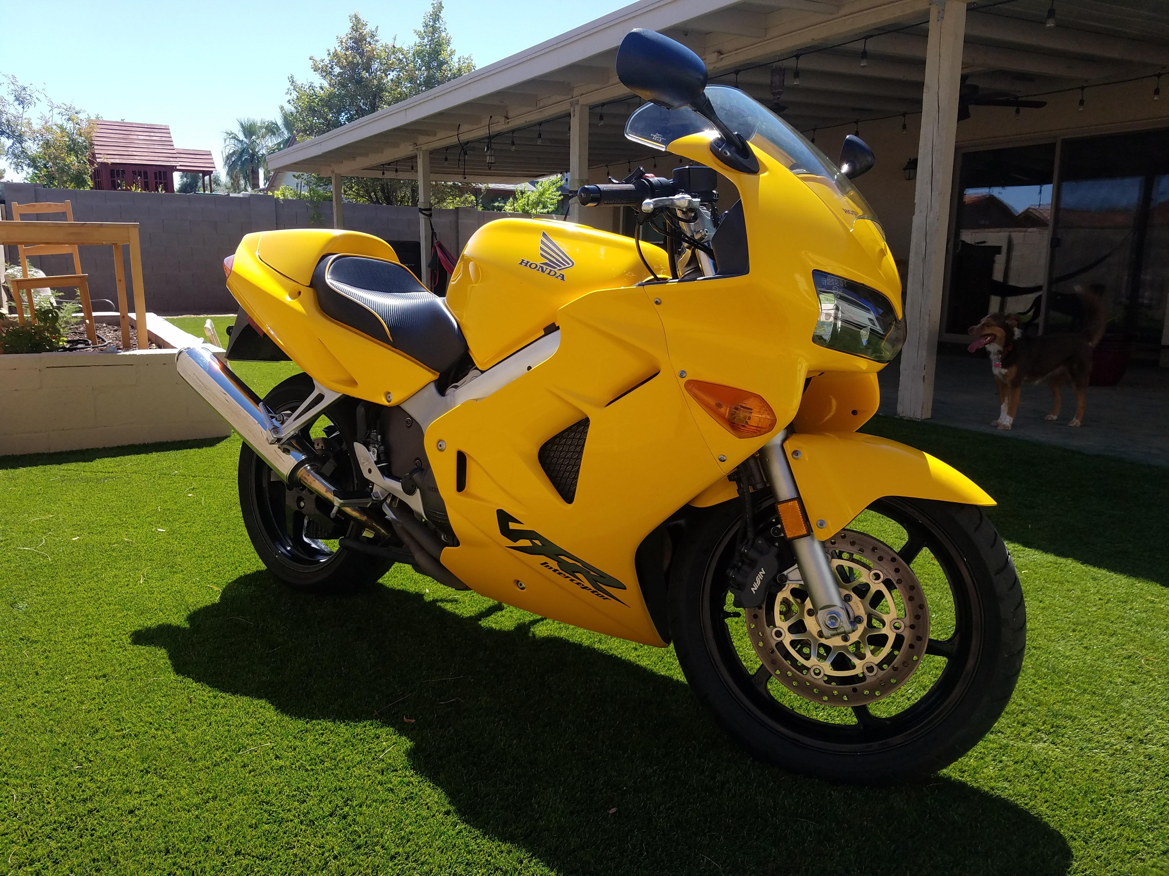 yellow 200s