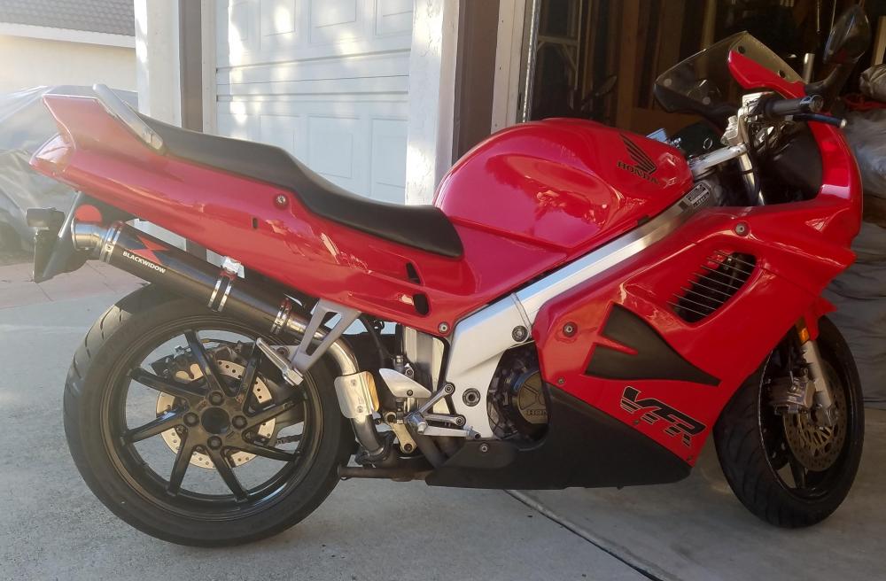 Black Widow Exhaust - Third and Fourth Generation VFR's - VFRDiscussion