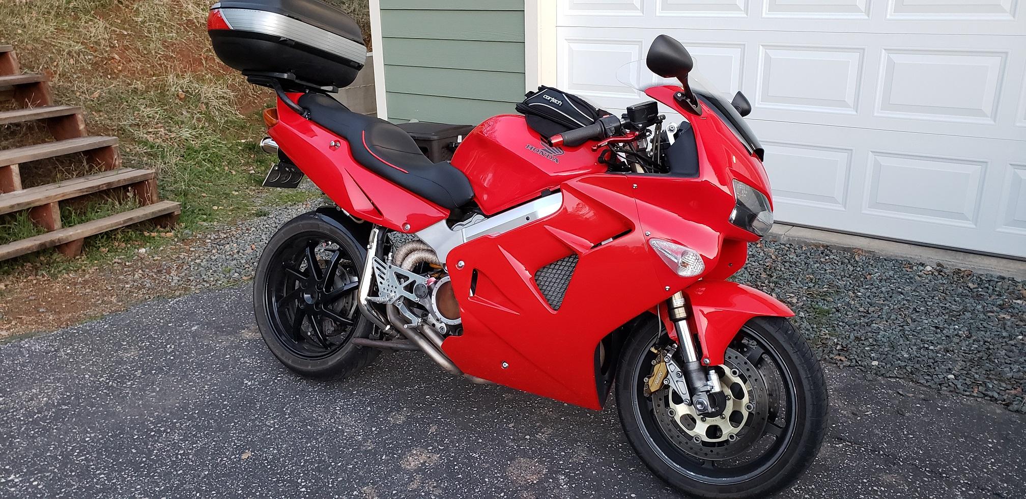 Happy New Year - OTHER Motorcycle Talk (non vfr) - VFRDiscussion