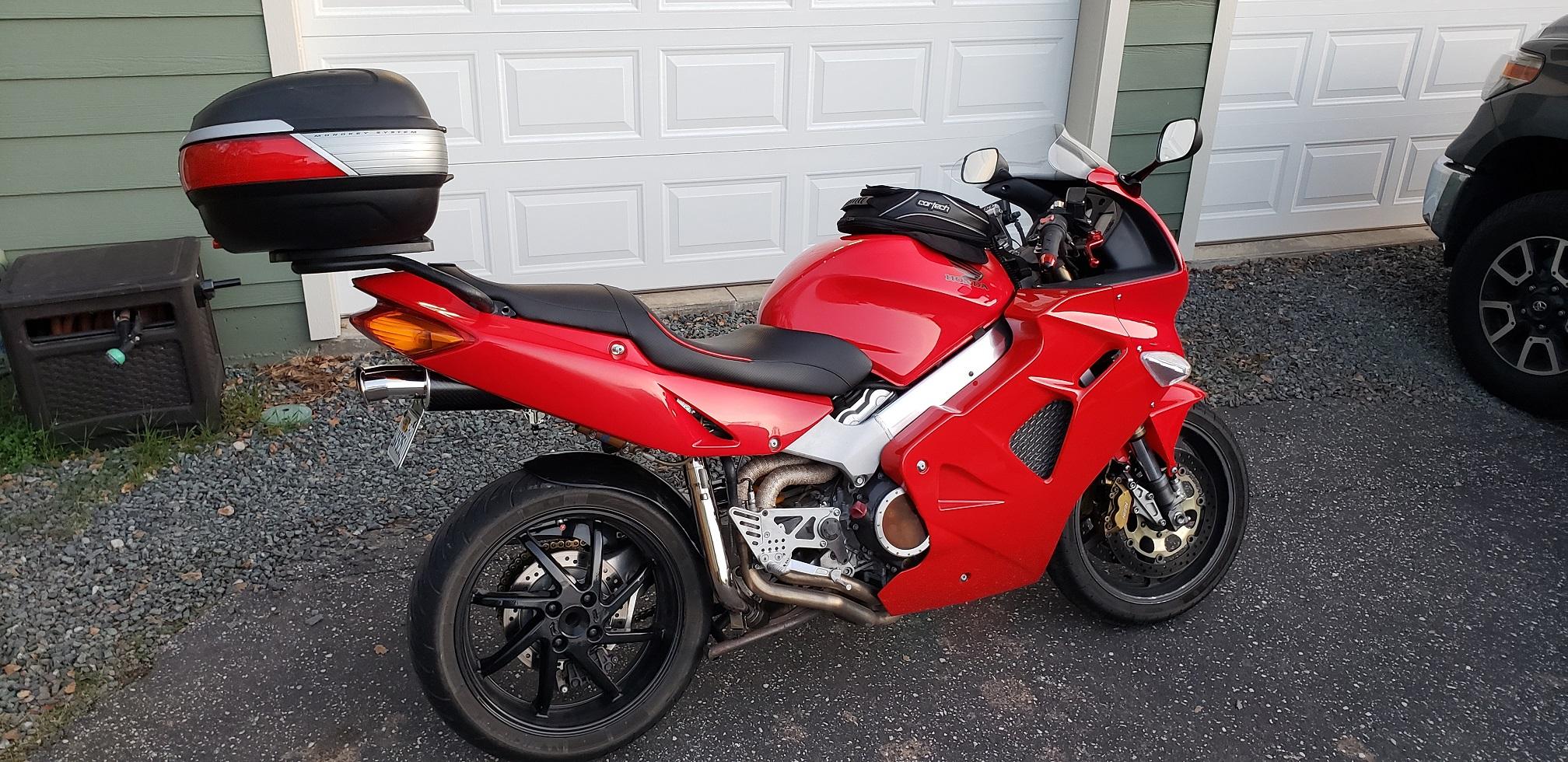 Happy New Year - OTHER Motorcycle Talk (non vfr) - VFRDiscussion