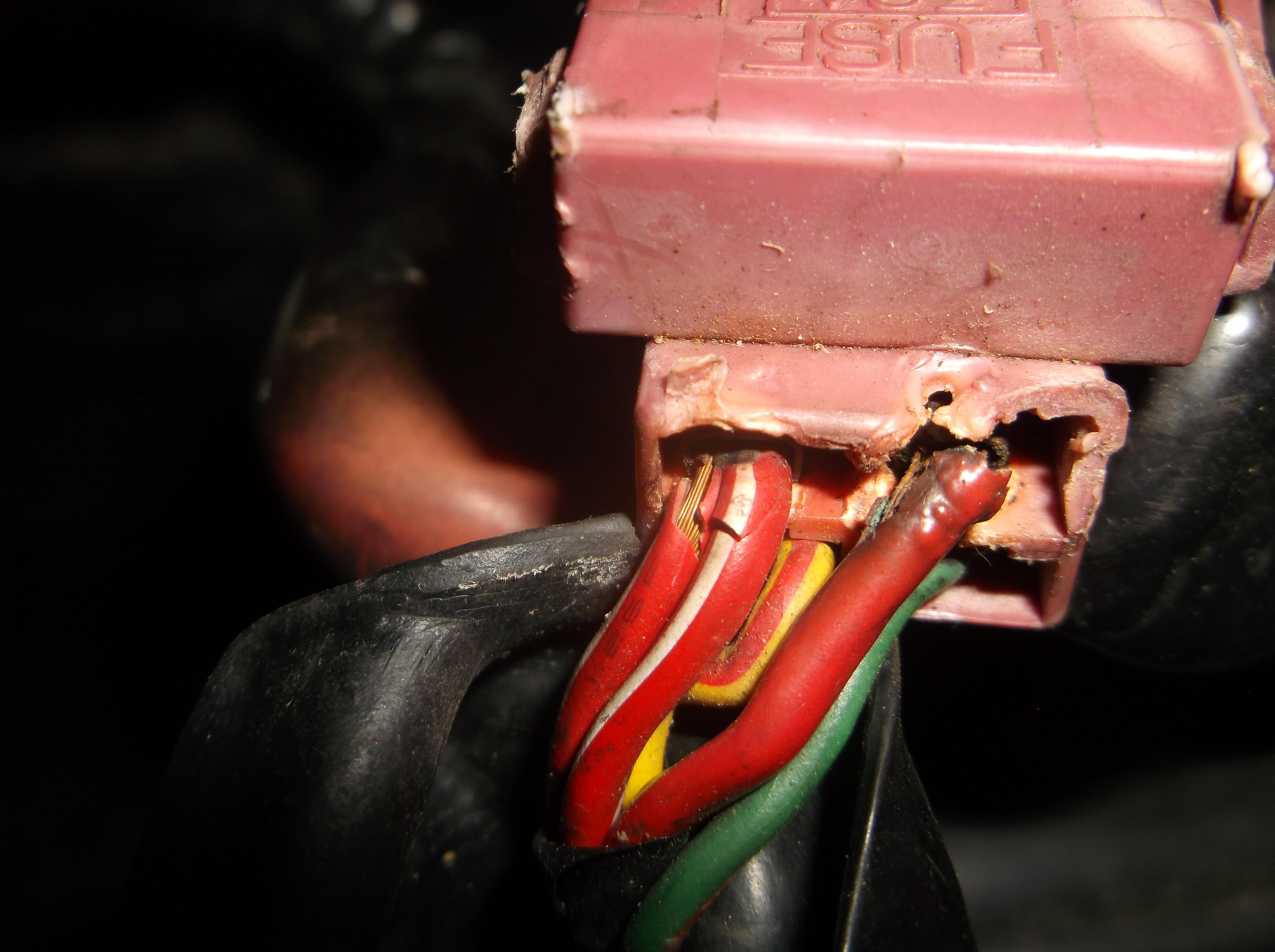 Melted starter relay wire Sixth Generation VFR's VFRDiscussion