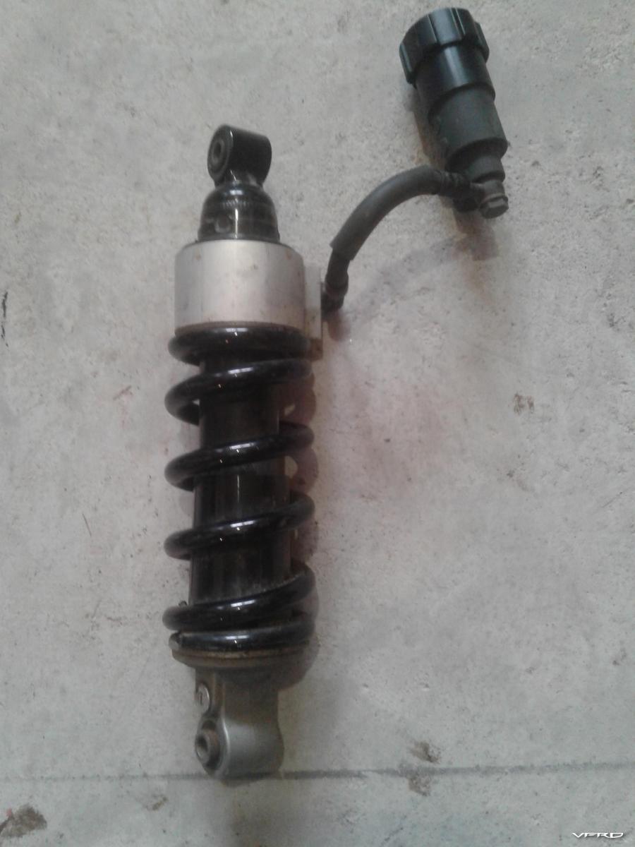 Rear shock  2012 VFR1200F