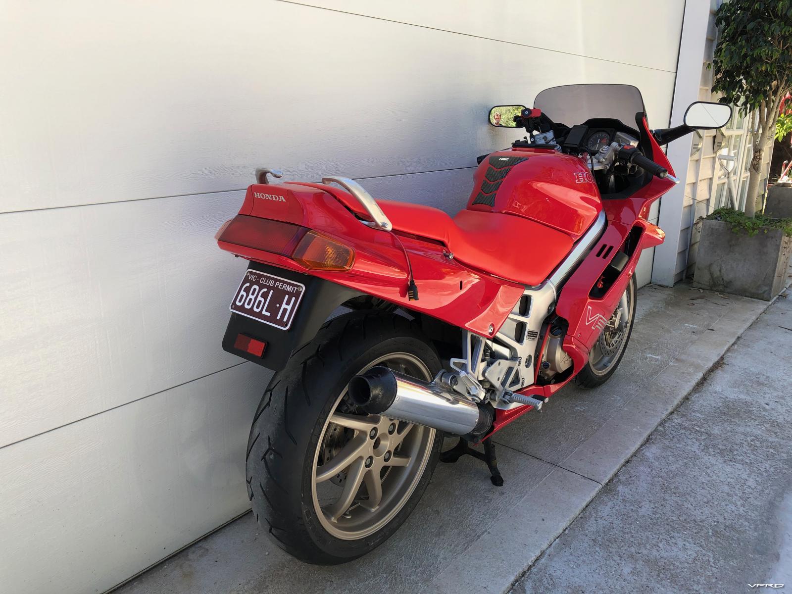 Honda VFR750F (M) Restored