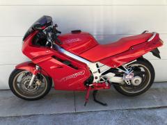 Honda VFR750F (M) Restored