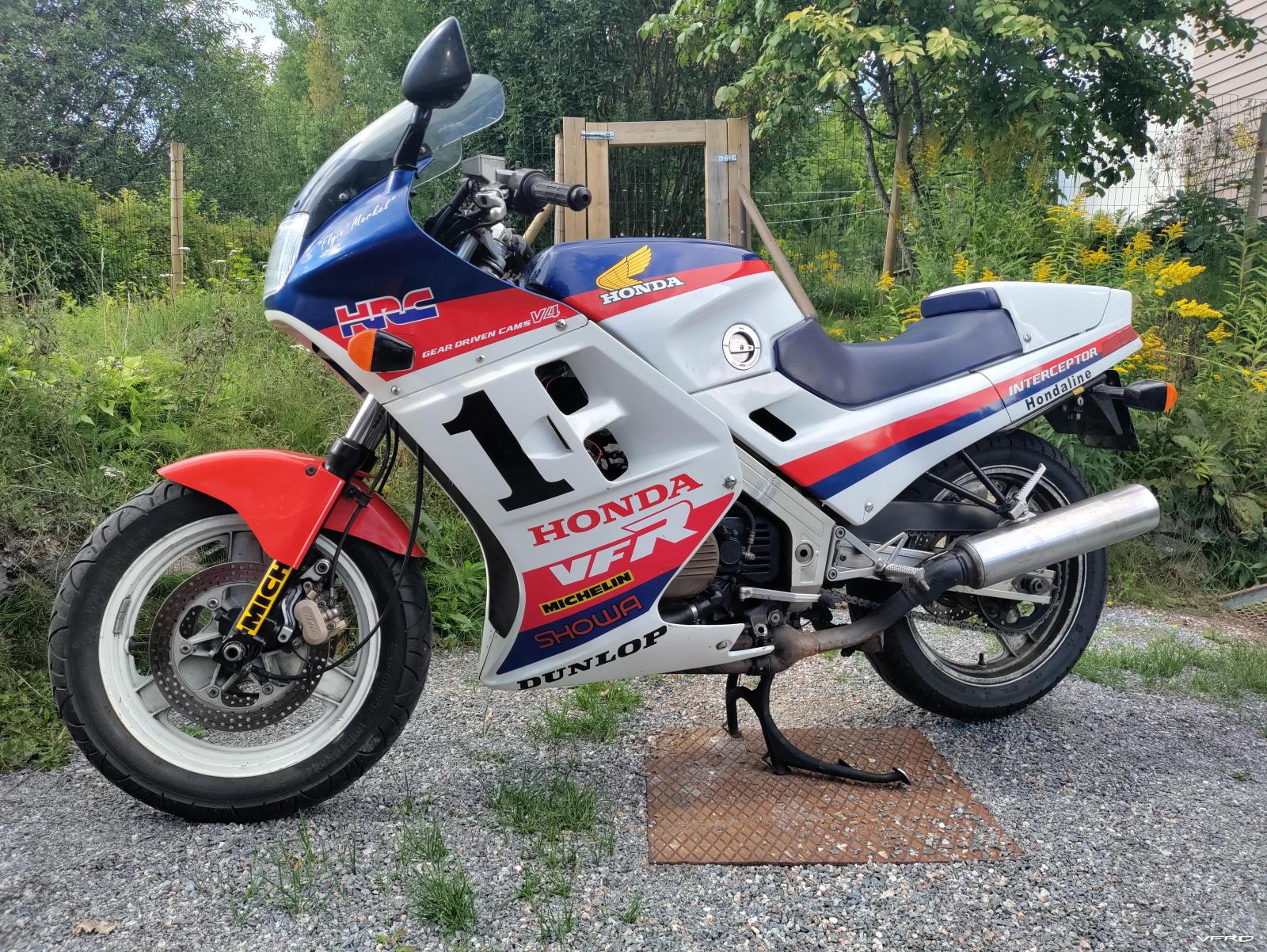 Honda VFR400R 87 Rothmans - Member's Gallery - VFRDiscussion