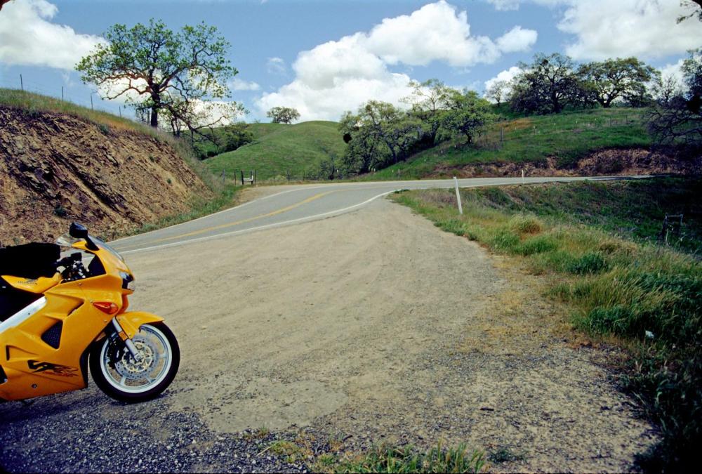 Mt Hamilton 1, April 1999.jpg