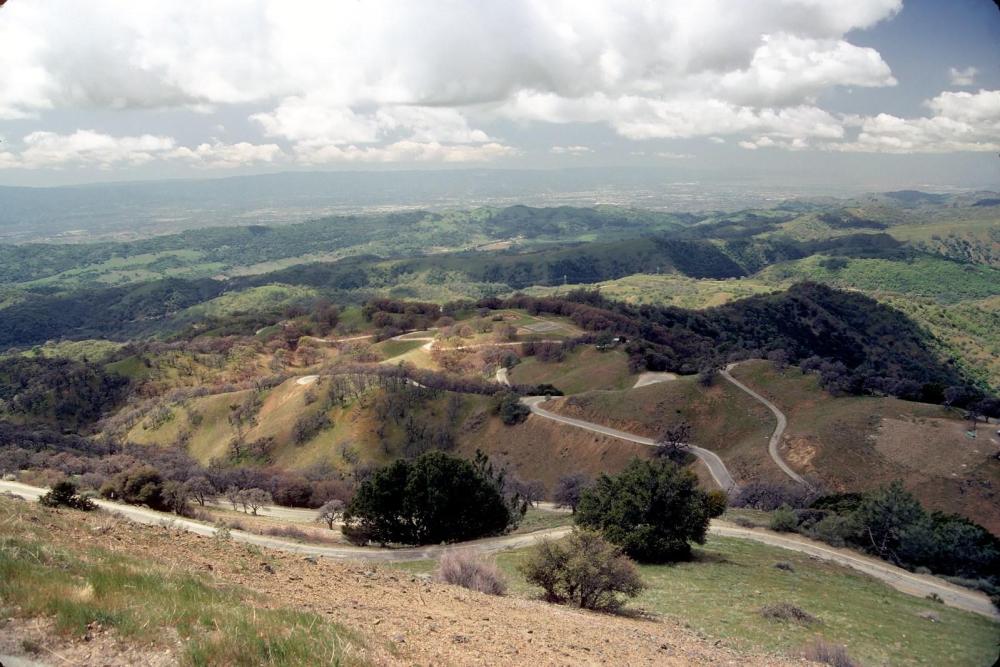 Mt Hamilton 2, April 1999.jpg