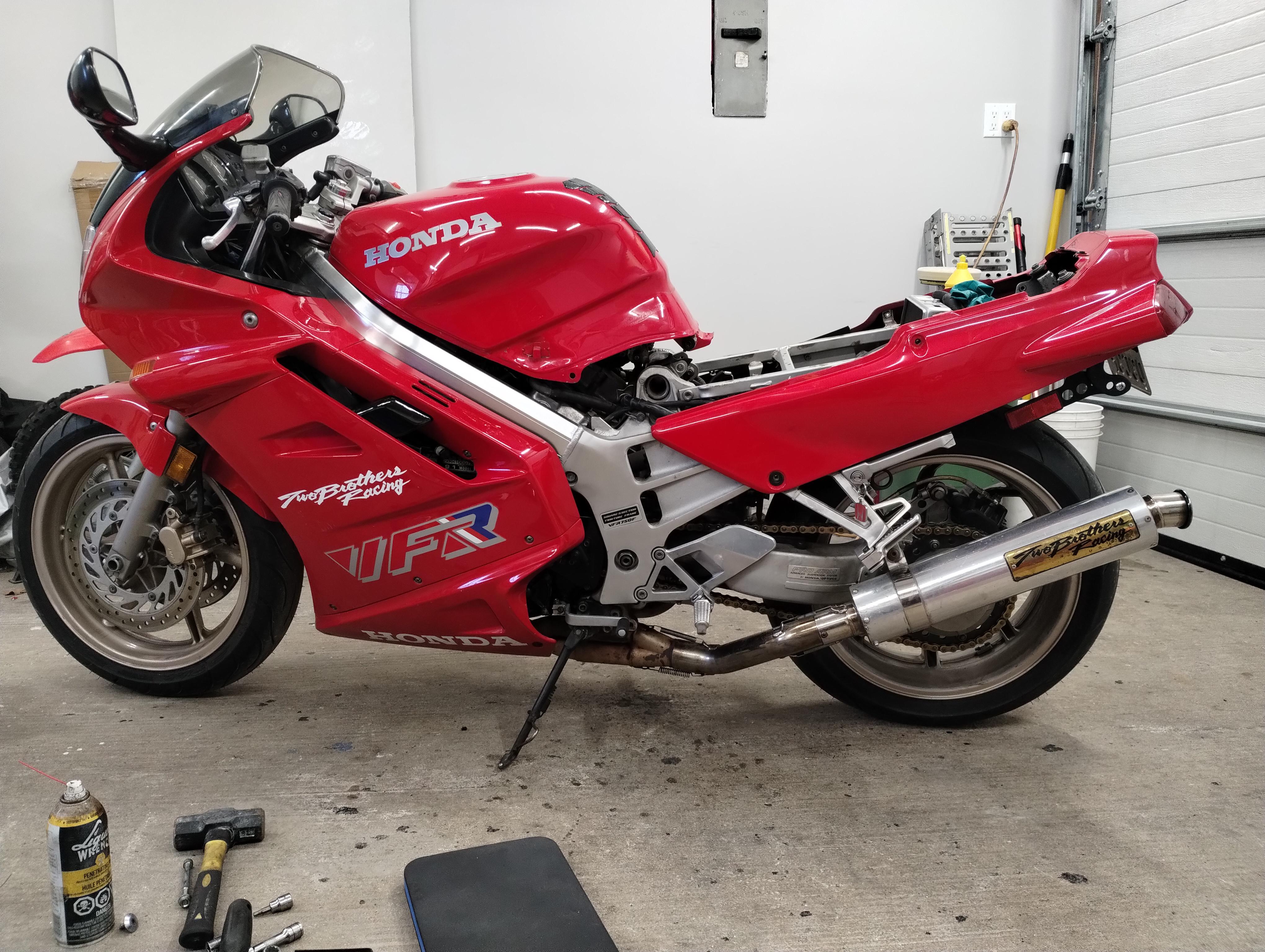 web限定アイテム Shock Rear Zx14R Ninja Vfr750F Gen 3Rd Swap 11 Page - スノーボード