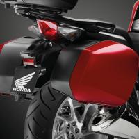 More information about "VFR1200F/FD OEM pannier set installation instructions"